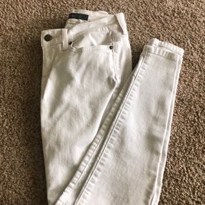 White Levi Legging